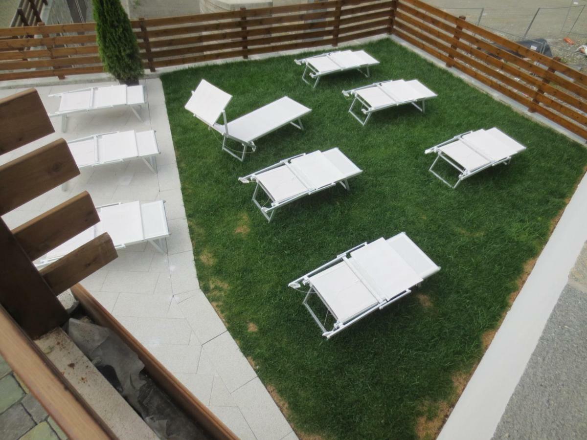 Borgo Alpino Chalet 4 Aprica Exterior photo
